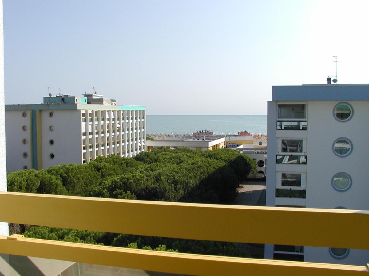 Appartamenti Solarium Бибионе Екстериор снимка